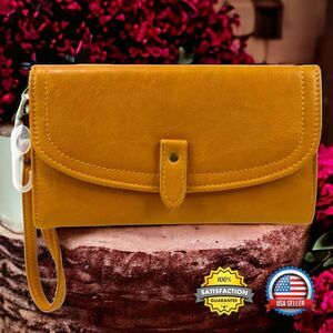 Isabella Wristlet Cell Phone Wallet Compact Purse Yellow Dust Vegan Leather NWT